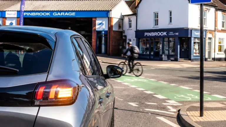 Exeter councillor warns over ‘blind‑spot’ cycle path at Pinbrook Road junction